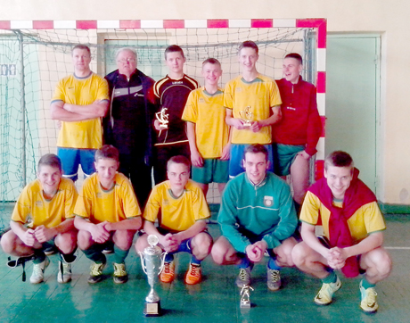 Futbolo turnyrą laimėjo šeimininkai Futbolo turnyrą laimėjo šeimininkai
