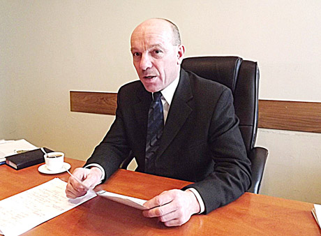 Sukamos galvos dėl išmokų seniūnaičiams Sukamos galvos dėl išmokų seniūnaičiams
