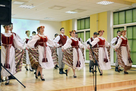 Šv. Juozapo dieną padėkota gimnazijos darbuotojams Šv. Juozapo dieną padėkota gimnazijos darbuotojams