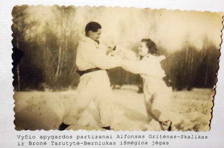 Fotografijos atskleidžia partizanų džiaugsmus ir riziką Fotografijos atskleidžia partizanų džiaugsmus ir riziką