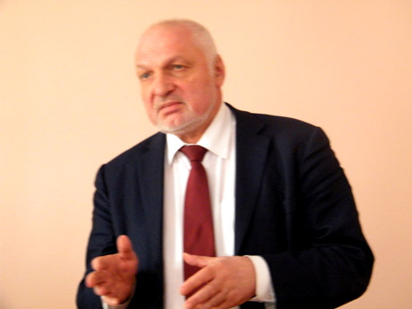 Aplinkos ministras klausė: „Kuo aš jums galiu padėti?“