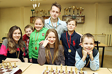Jaunieji šachmatininkai žaidė pergalingai Jaunieji šachmatininkai žaidė pergalingai