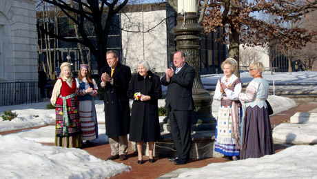Dienos merė  – Nepriklausomybės akto signataro dukra