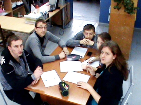 Aš skaitau. O tu?.. Aš skaitau. O tu?..