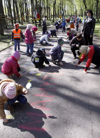 Rekordinis piešinys nupieštas mamai