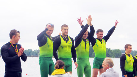 Sėkmingai plaukė irkluotojai Sėkmingai plaukė irkluotojai