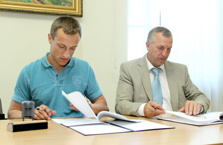 Remontuos Nakvynės namus, tvarkys ežero pakrantę