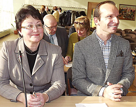 Direktorius nešoks pagal partijos dūdelę Direktorius nešoks pagal partijos dūdelę