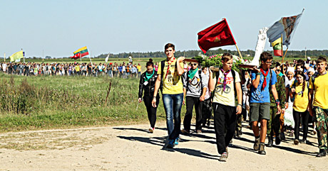 Dvyliktasis tarptautinis piligriminis žygis iš Kryžių kalno į Šiluvą