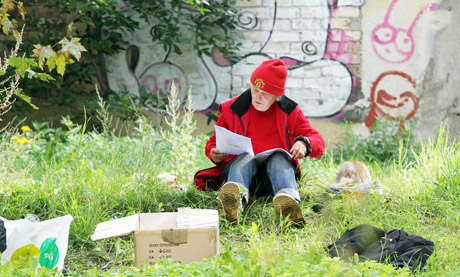 Namai po atviru dangum