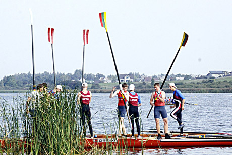Savaitgalį rungėsi irkluotojai Savaitgalį rungėsi irkluotojai