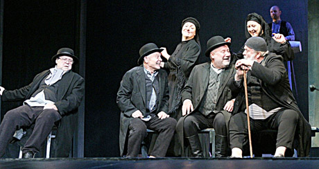 Teatro premjeroje – istorija apie susidvejinusią sielą Teatro premjeroje – istorija apie susidvejinusią sielą