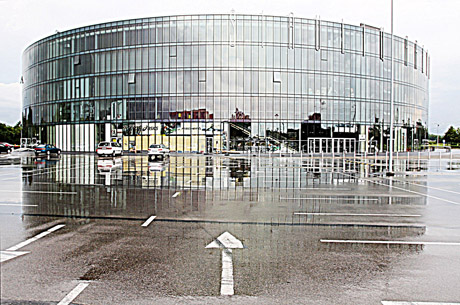 Kur dėti areną, kurios vamzdžiai jau supuvo Kur dėti areną, kurios vamzdžiai jau supuvo
