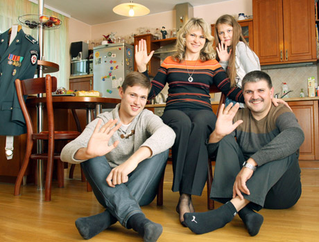 Ko­mi­sa­rų šei­mo­je sau­go­ma mei­lė ir pa­rei­ga