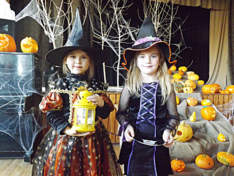 Raganų vakarėlis „Rasos“ progimnazijoje