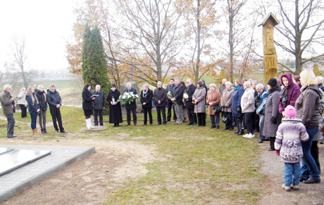 Sutvarkyta signataro kapavietė Sutvarkyta signataro kapavietė