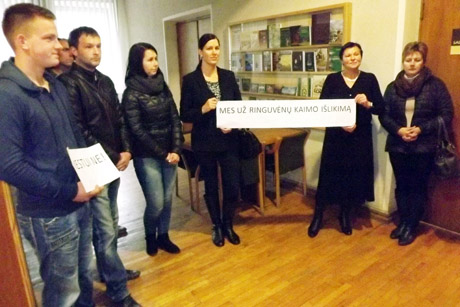 Su kaimo gyventojais kalbėsis komisija Su kaimo gyventojais kalbėsis komisija