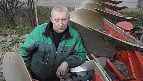 Laimėjo arimo konkurse Laimėjo arimo konkurse