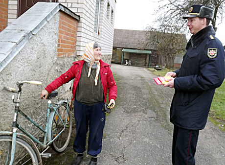 Ugniagesių akcija perspėja kūrenti saugiai Ugniagesių akcija perspėja kūrenti saugiai