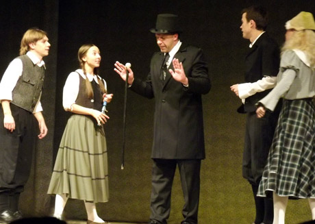 „Bendraamžių scenoje“ – profesionalai ir tolimi svečiai „Bendraamžių scenoje“ – profesionalai ir tolimi svečiai