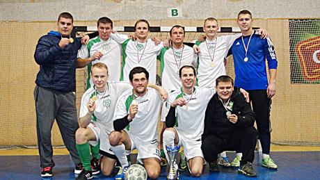 Salės futbolo turnyrą laimėjo šiauliečiai Salės futbolo turnyrą laimėjo šiauliečiai