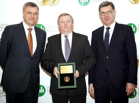 Metų gaminio auksas – „Kanrugėlei“ už kumpį Metų gaminio auksas – „Kanrugėlei“ už kumpį