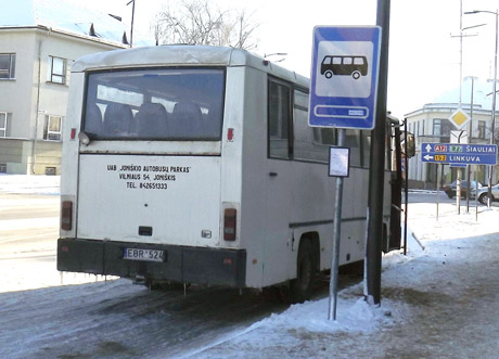 Joniškio autobusų parkui gresia prarasti licenciją Joniškio autobusų parkui gresia prarasti licenciją