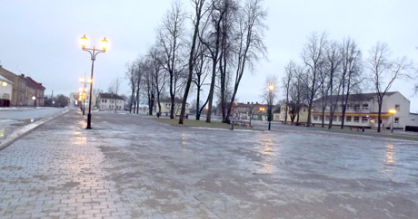 Rekonstruotoje aikštėje mato broką Rekonstruotoje aikštėje mato broką