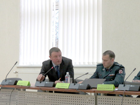 Pakruojo policijos veikla pristatyta gyventojams Pakruojo policijos veikla pristatyta gyventojams