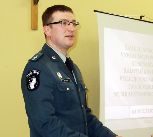 Policijos pareigūnai skaičiavo nuveiktus darbus Policijos pareigūnai skaičiavo nuveiktus darbus