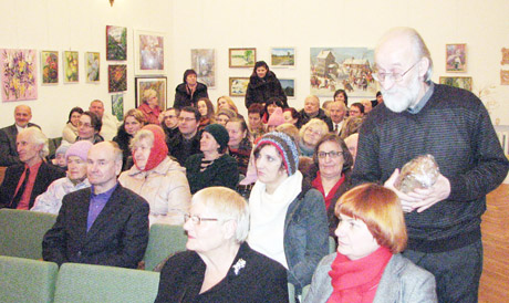 Parodos dalyviai pasirašė pareiškimą Parodos dalyviai pasirašė pareiškimą