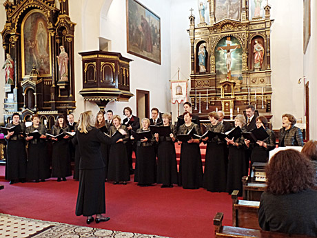 Kamerinis choras „Bičiuliai“ dainuoja ketvirtį amžiaus Kamerinis choras „Bičiuliai“ dainuoja ketvirtį amžiaus