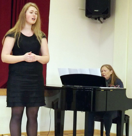 Garsiai muzikologei svarbios savo šaknys Garsiai muzikologei svarbios savo šaknys