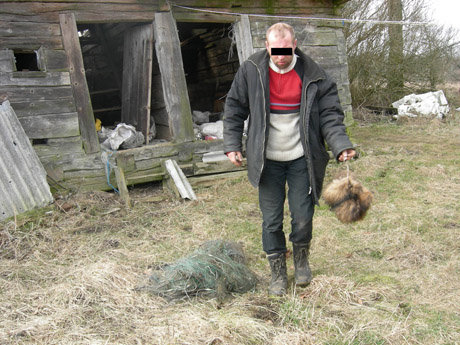 Brakonierių medžioklė su varovais Brakonierių medžioklė su varovais