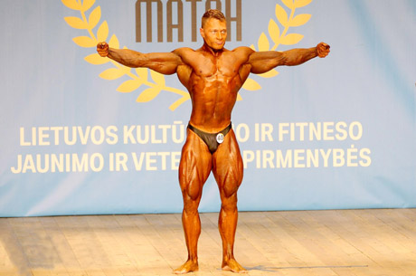Kultūristas tapo triskart čempionu Kultūristas tapo triskart čempionu