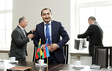 Azerbaidžanui Šiauliai yra įdomūs