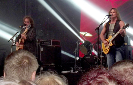 Kultūros sostinė šėlo su legendine „Smokie“ Kultūros sostinė šėlo su legendine „Smokie“