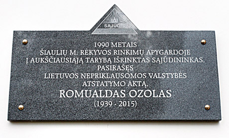 Rėkyviškiai įamžino R. Ozolo atminimą