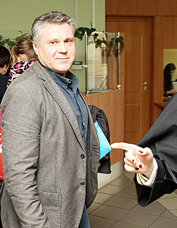 Buvęs di­rek­to­rius lau­kia teis­mo spren­di­mo