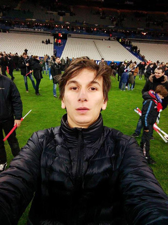 Stadione girdėjo sprogimus, bet neįtarė tragedijos