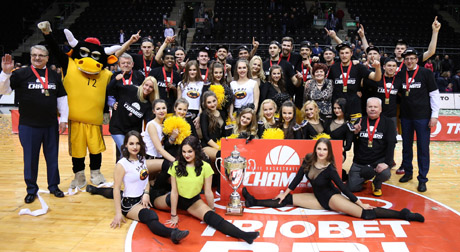 „Šiauliai“ trečiąkart apgynė BBL čempionų titulą „Šiauliai“ trečiąkart apgynė BBL čempionų titulą