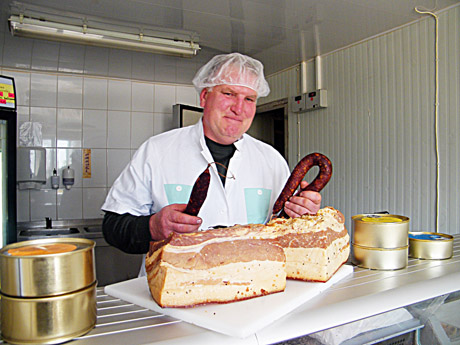 Austrams patiko lietuviški lašiniai