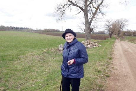 Mintys sugrįžta į gimtąjį kaimą