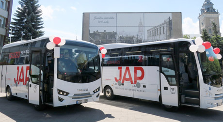 Joniškio vežėjas nusipirko pirmus naujus autobusus Joniškio vežėjas nusipirko pirmus naujus autobusus