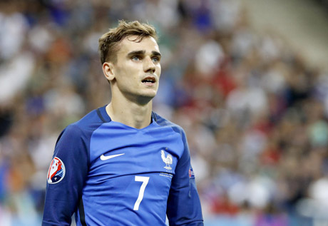 Prancūzas A. Griezmanas tapo rezultatyviausiu ir geriausiu „Euro-2016“ žaidėju Prancūzas A. Griezmanas tapo rezultatyviausiu ir geriausiu „Euro-2016“ žaidėju