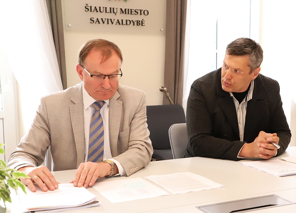 Antanas Bartulis ir Gintautas Lukošaitis Antanas Bartulis ir Gintautas Lukošaitis