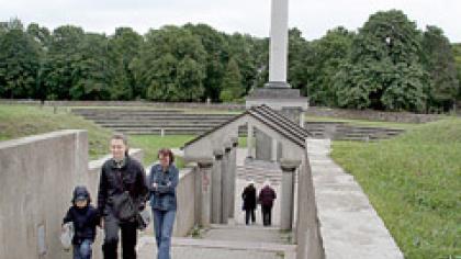 Klerkai pareikalavo įrodymų