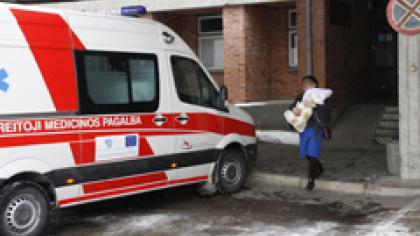 Medikai – į naują kliniką, naujagimiai – į reanimobilį