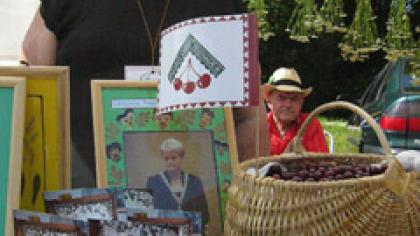Žagarė skendėjo vyšnių aromate