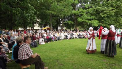 Pagerbė šeimos tradicijų tęsėjus
